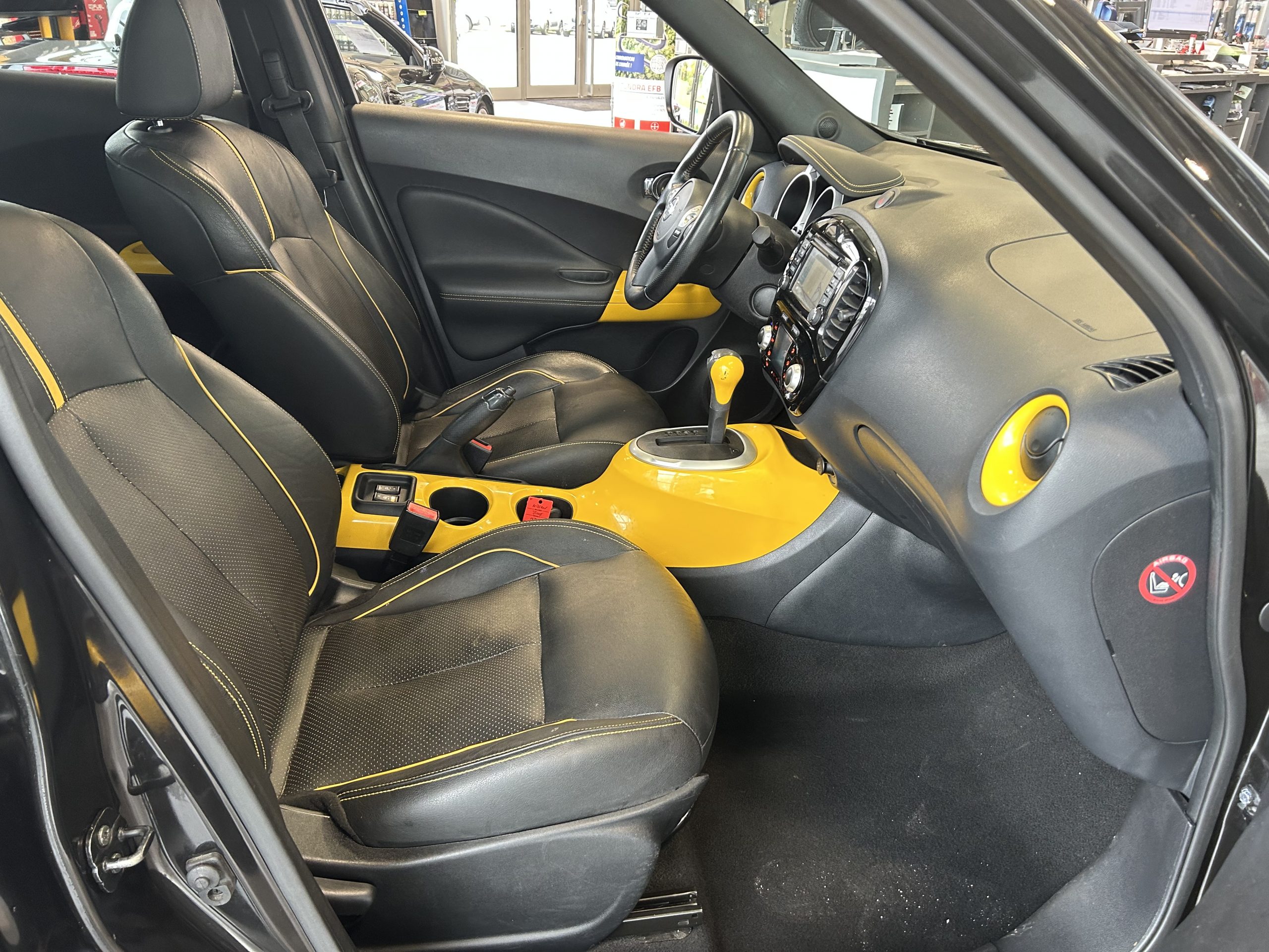 NISSAN JUKE 1.6 117 TEKNA CVT – Image 9