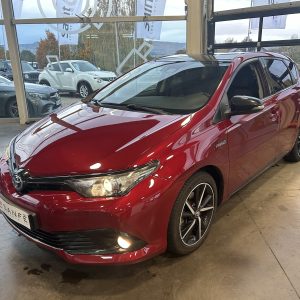 TOYOTA AURIS II (2) 1.8 HYBRIDE 136 DESIGN AUTO