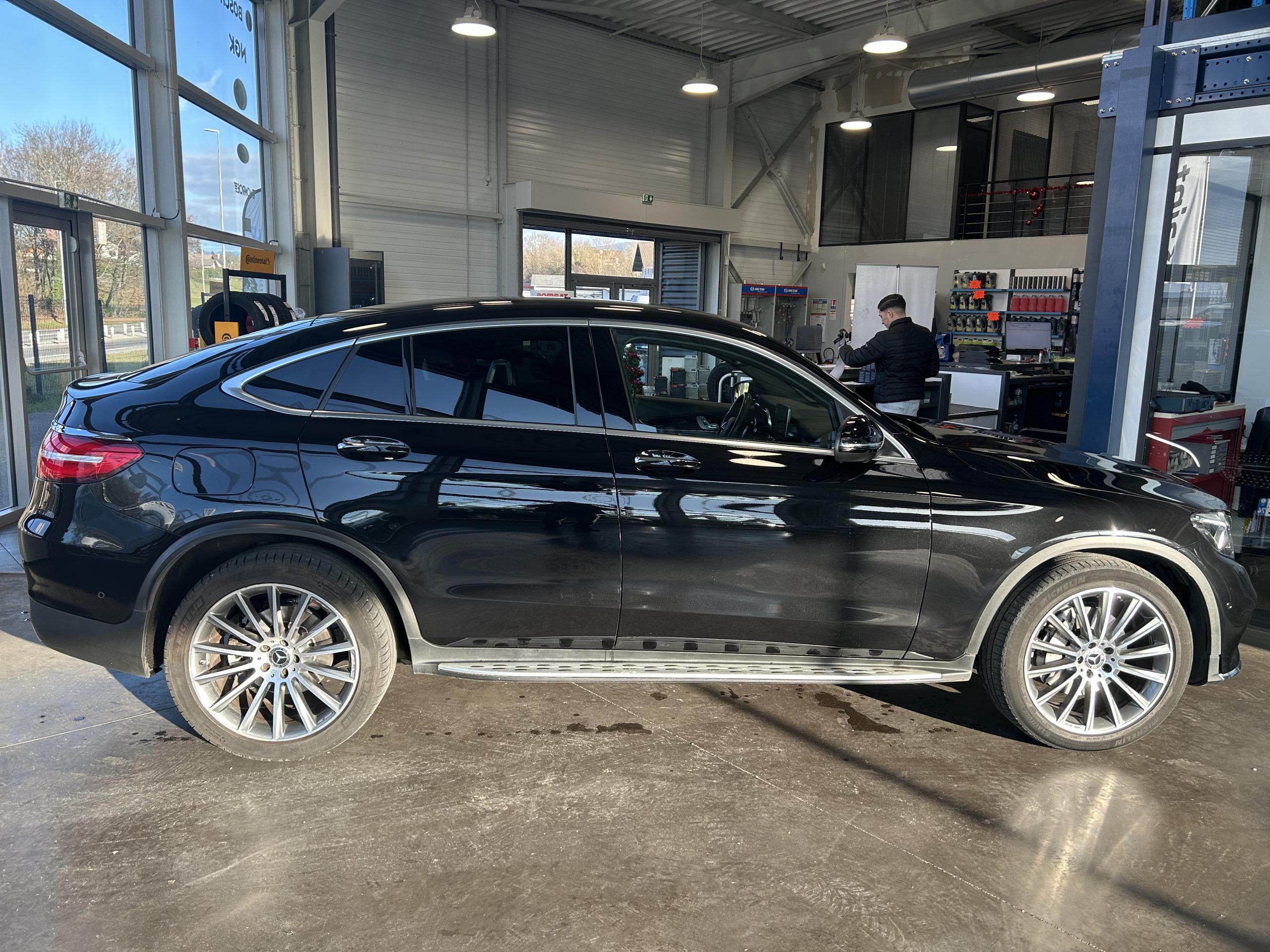 MERCEDES GLC COUPE 250 SPORTLINE 4MATIC – Image 5