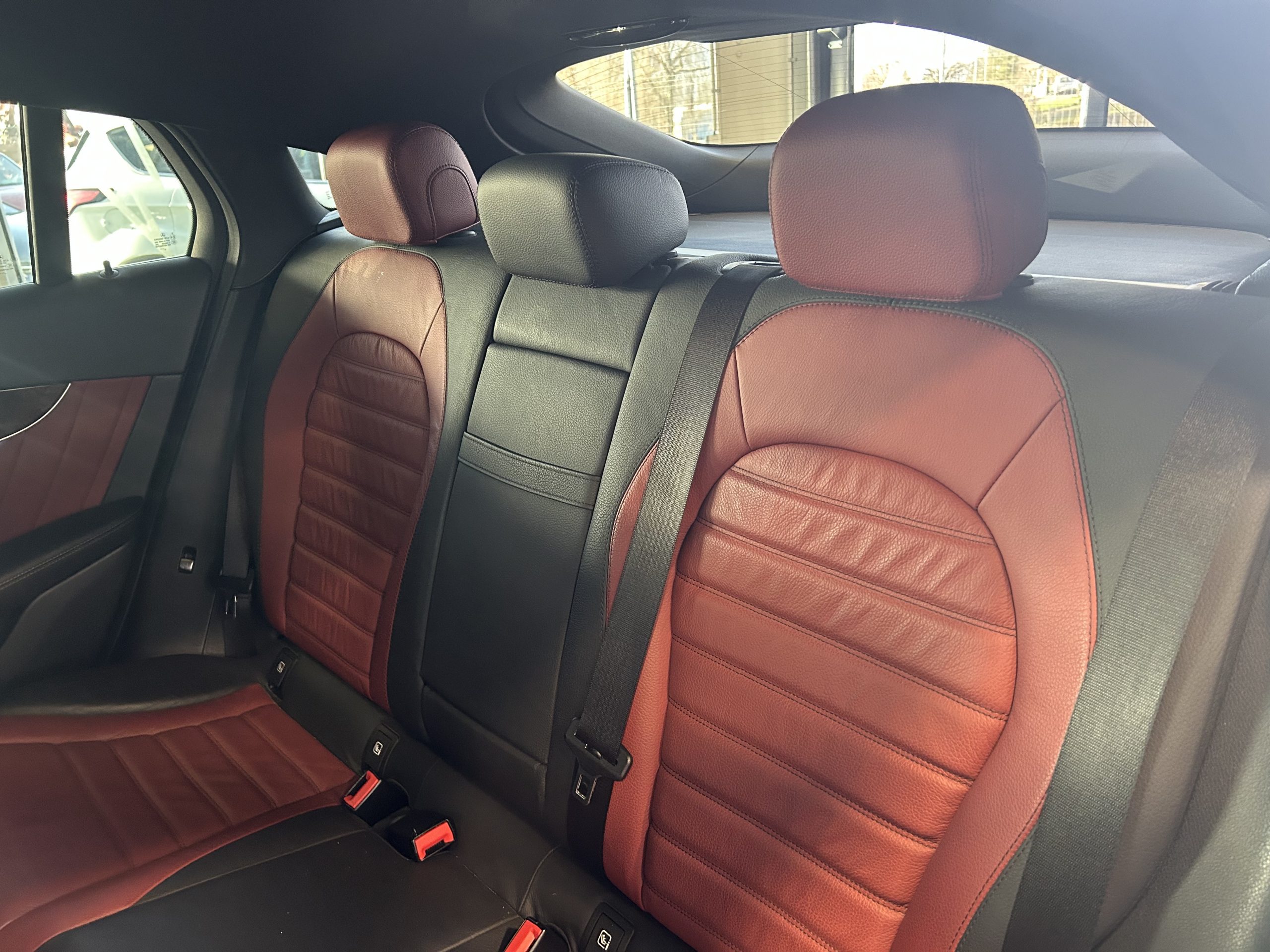 MERCEDES GLC COUPE 250 SPORTLINE 4MATIC – Image 13