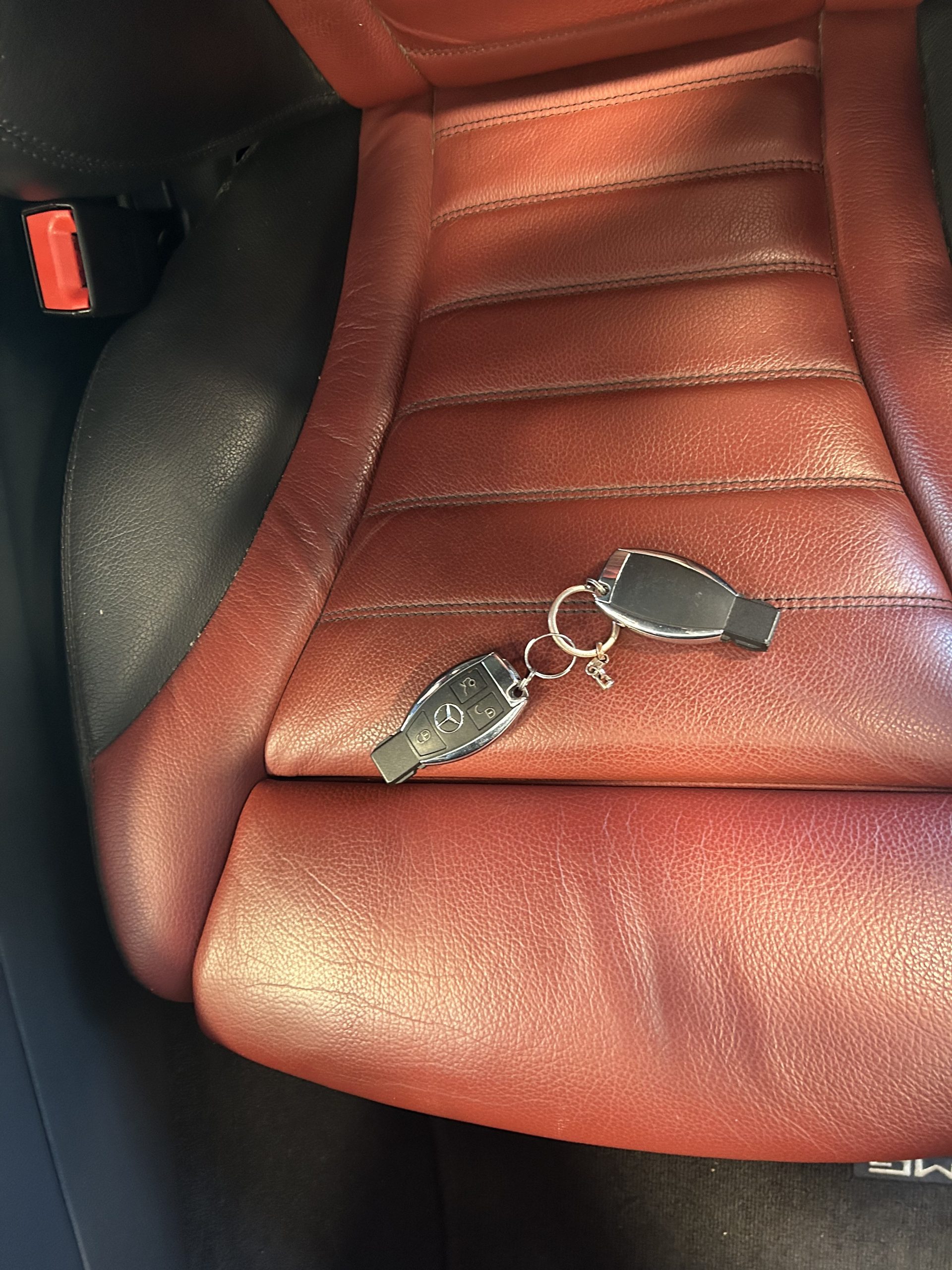 MERCEDES GLC COUPE 250 SPORTLINE 4MATIC – Image 16