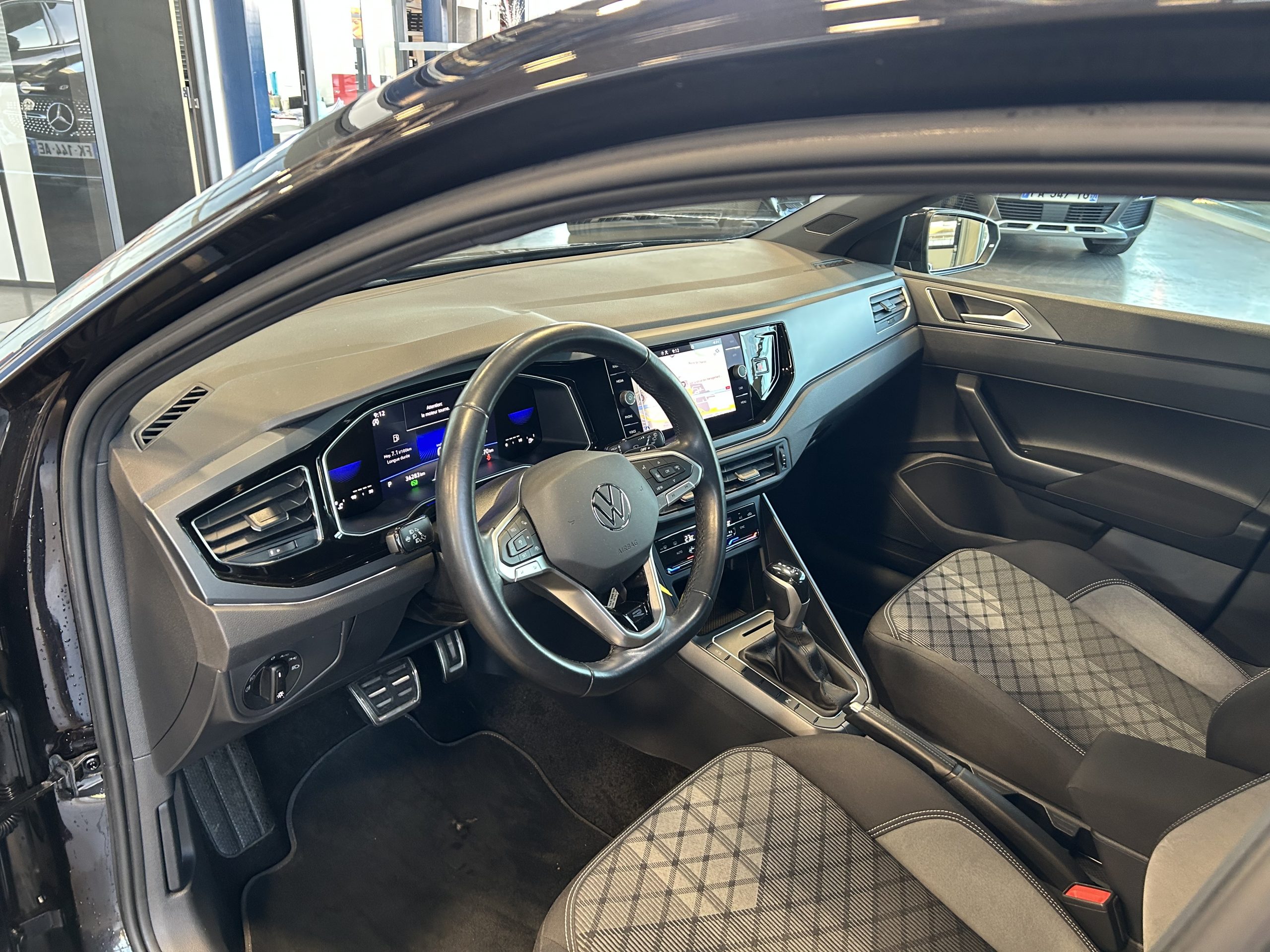 VOLKSWAGEN POLO VI (2) 1.0 TSI 110 S&S R-LINE DSG7 – Image 6