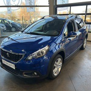 PEUGEOT 2008 (2) 1.2 PURETECH 110 S&S SIGNATURE