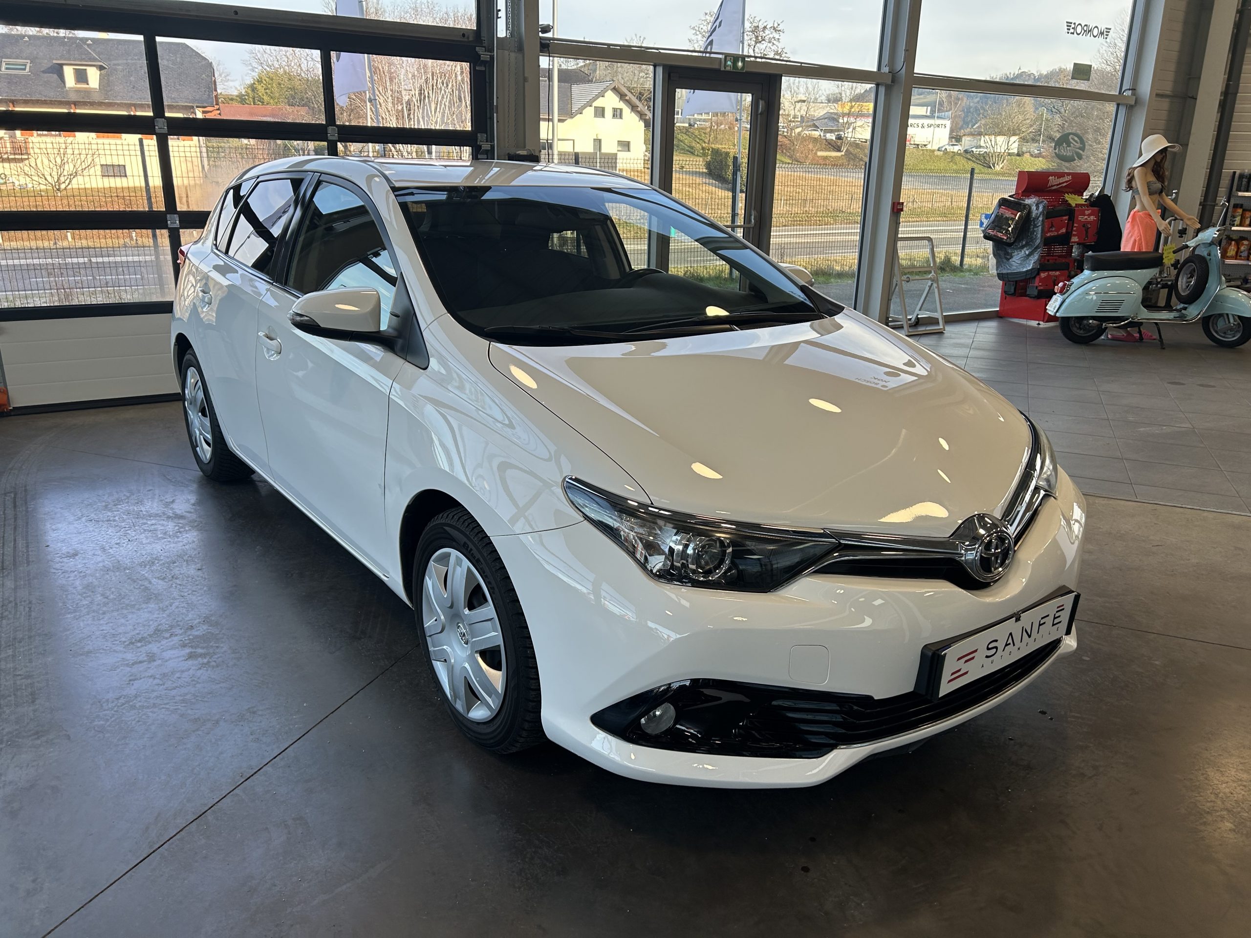 TOYOTA AURIS II (2) 1.2T 116 DESIGN – Image 3