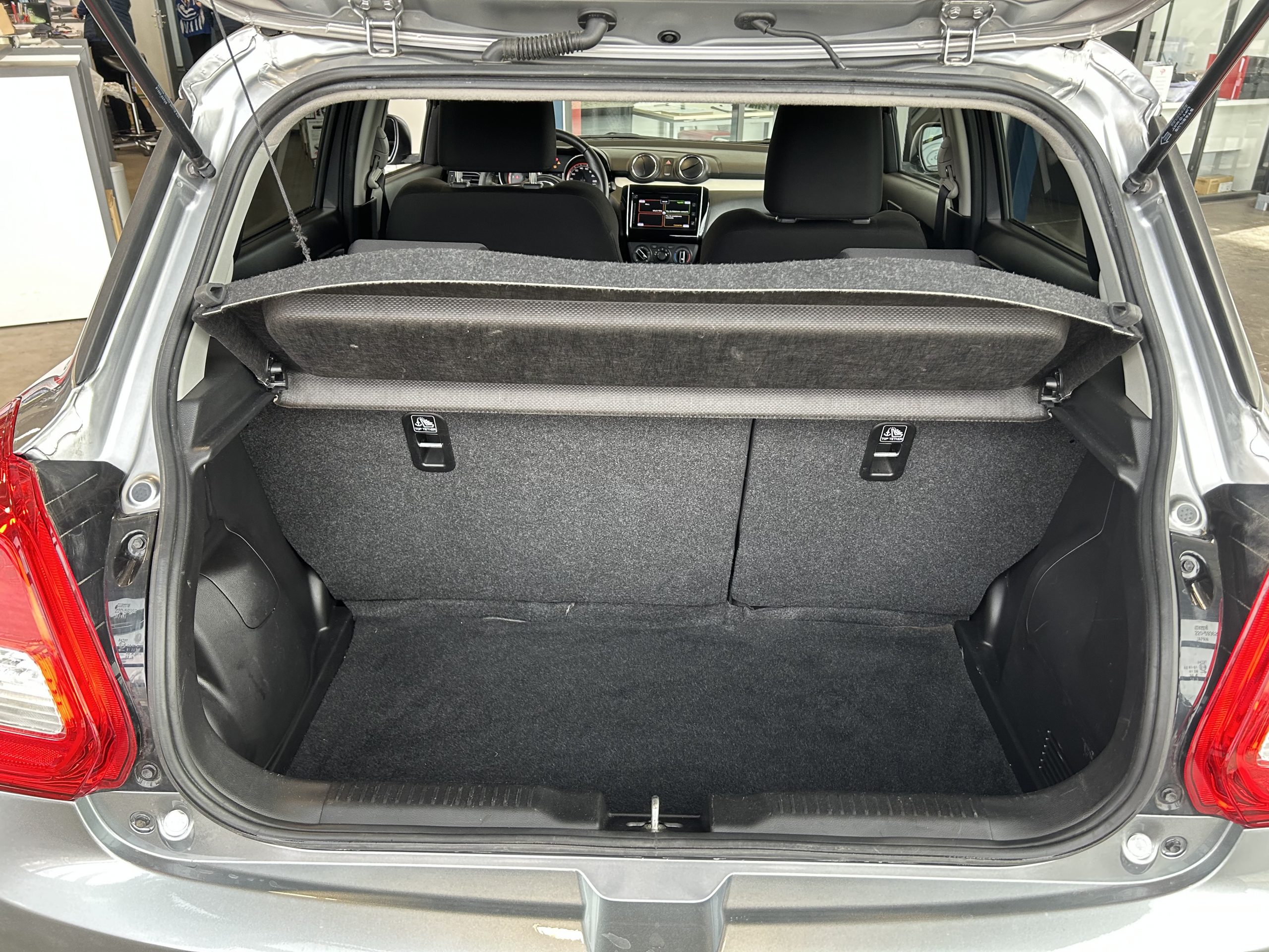 SUZUKI SWIFT IV 1.2 DUALJET 90 PRIVILEGE – Image 13