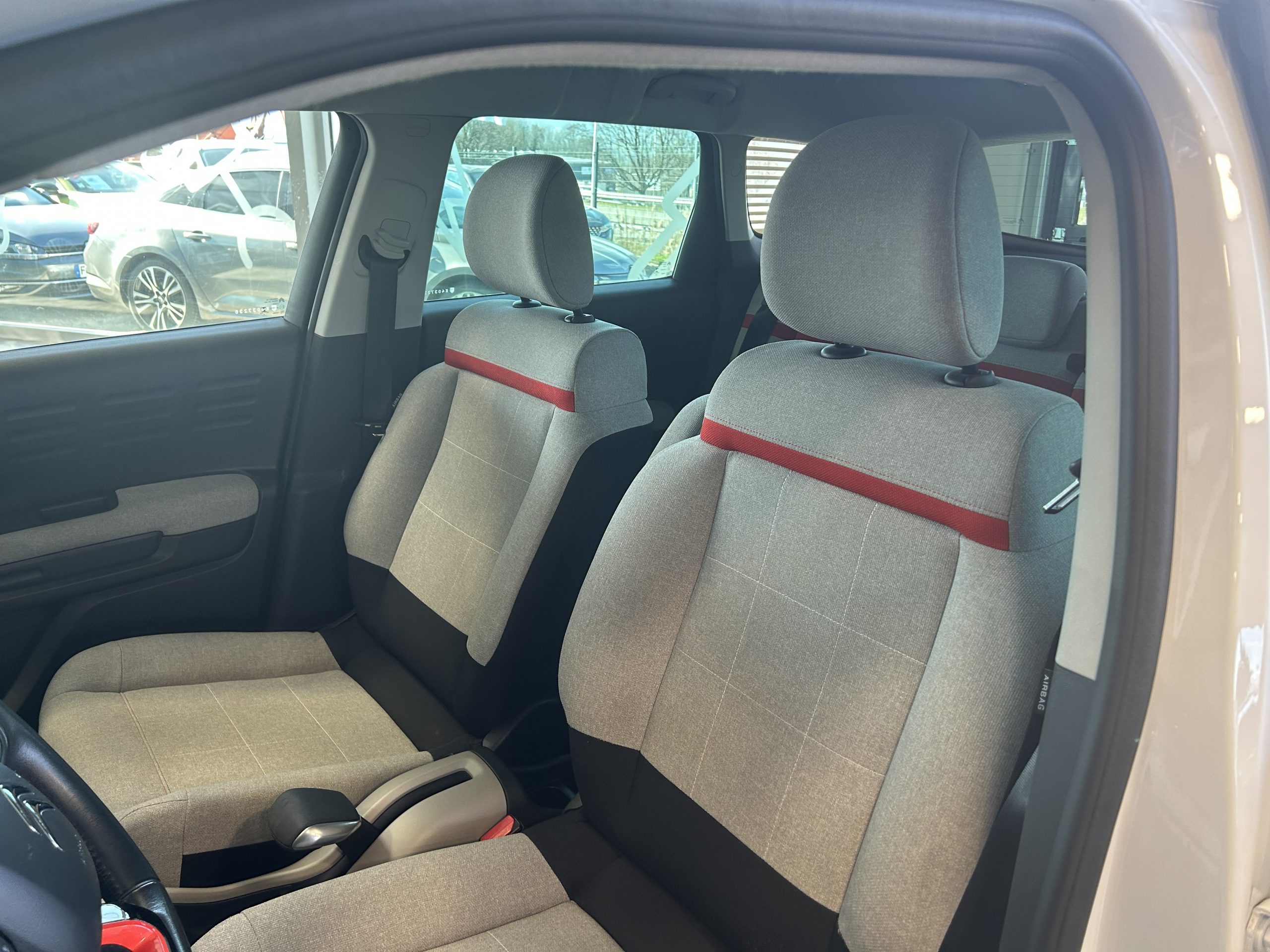 CITROEN C3 AIRCROSS 1.2 PURETECH 110 S&S SHINE EAT6 – Image 10