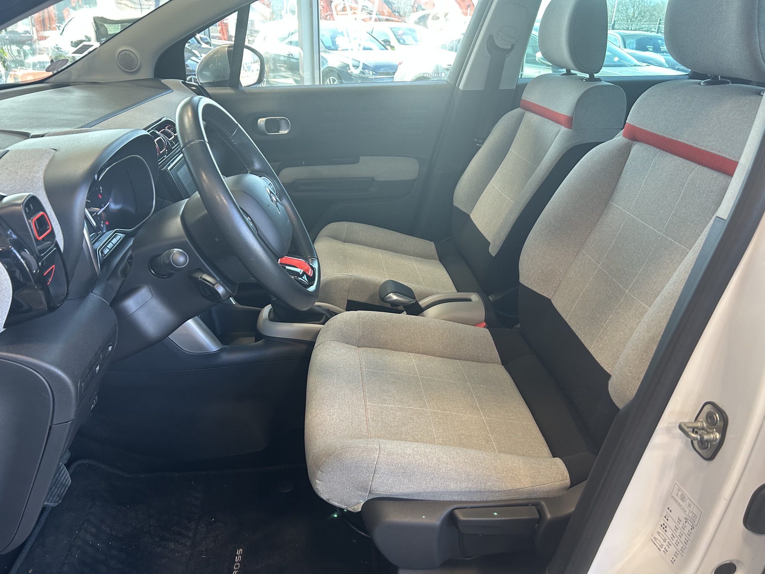 CITROEN C3 AIRCROSS 1.2 PURETECH 110 S&S SHINE EAT6 – Image 7