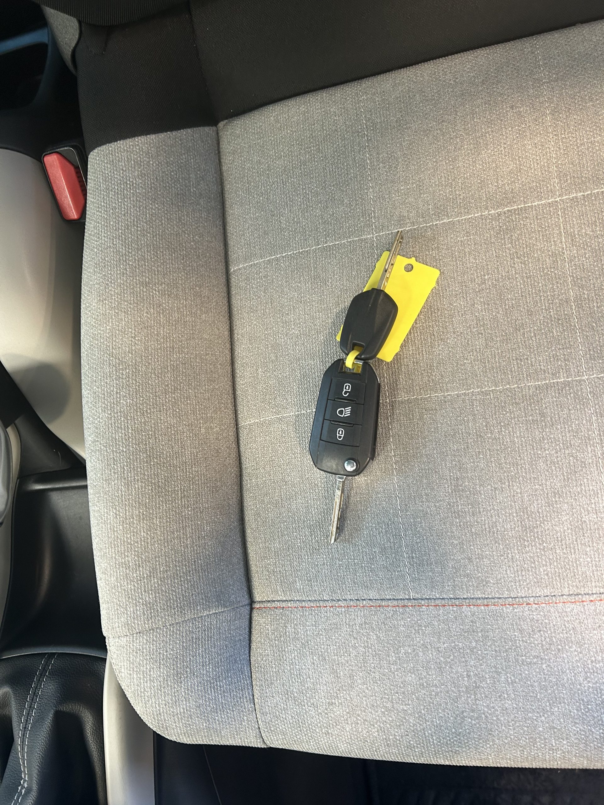 CITROEN C3 AIRCROSS 1.2 PURETECH 110 S&S SHINE EAT6 – Image 15