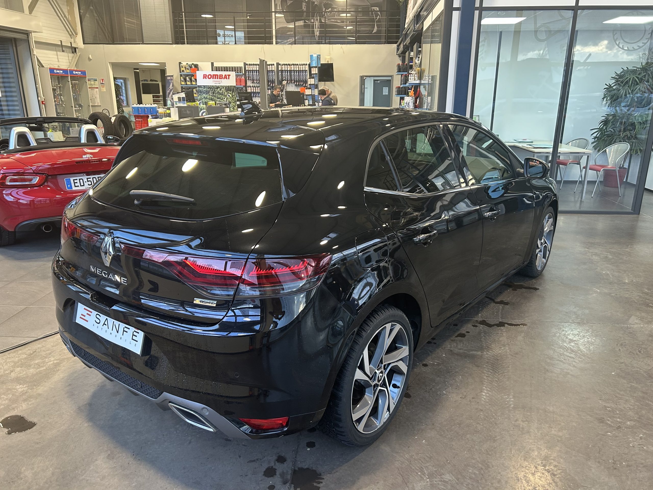 RENAULT MEGANE IV (2) 1.3 TCE 140 FAP RS LINE EDC7 – Image 4