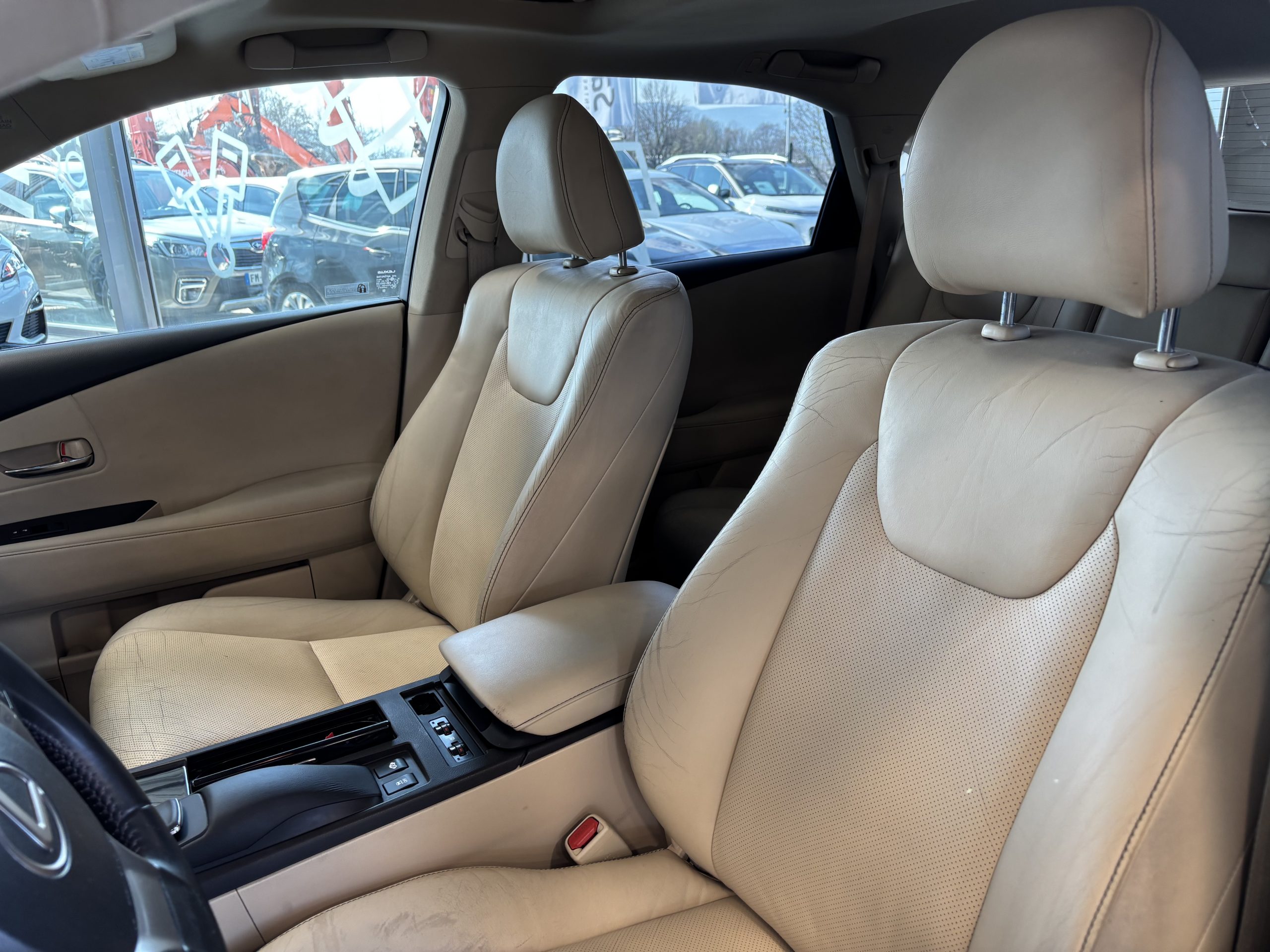 LEXUS RX III (2) 450H 2WD LUXE – Image 9