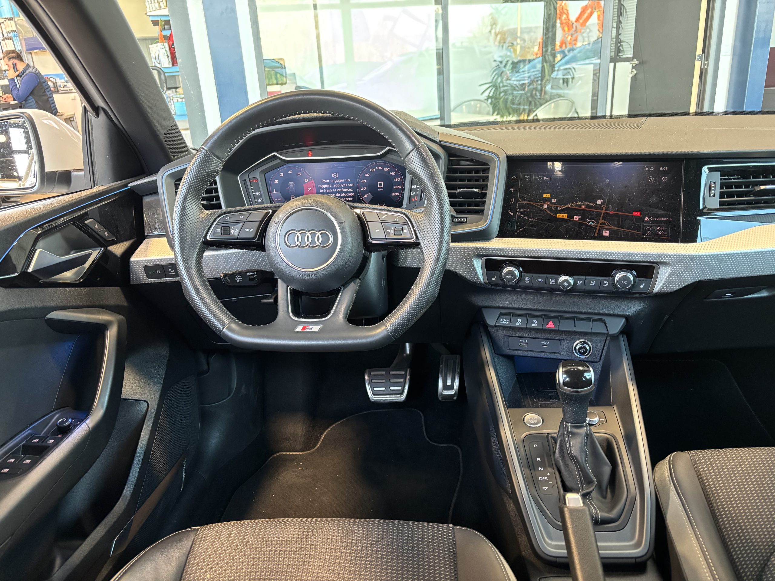 AUDI A1 II 40 TFSI 200 S LINE S TRONIC 6 – Image 6