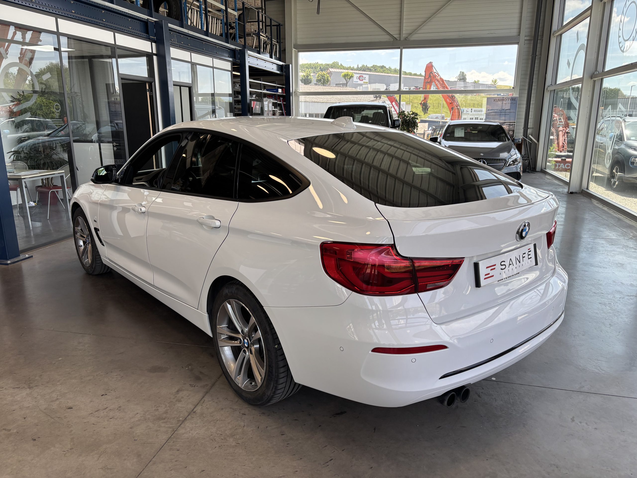 BMW SERIE 3 GT (F34) (2) 320IA 184 M SPORT – Image 4