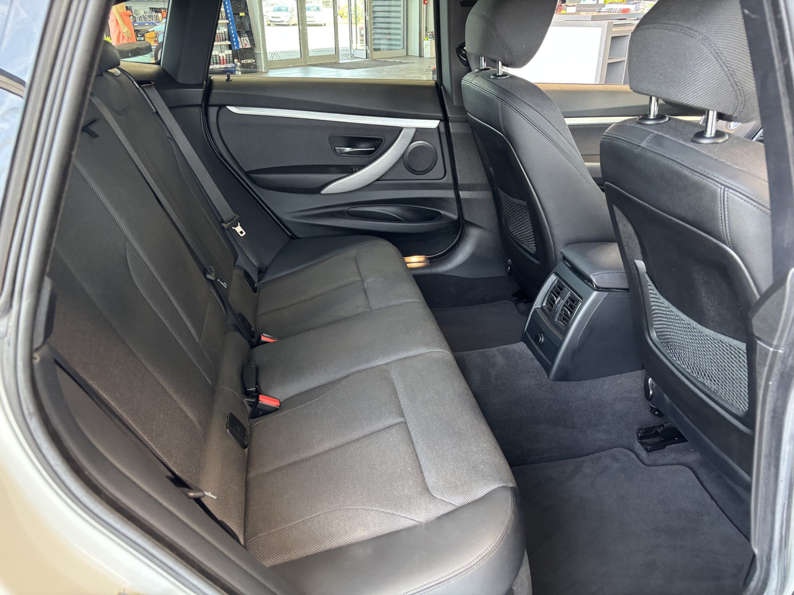 BMW SERIE 3 GT (F34) (2) 320IA 184 M SPORT – Image 12