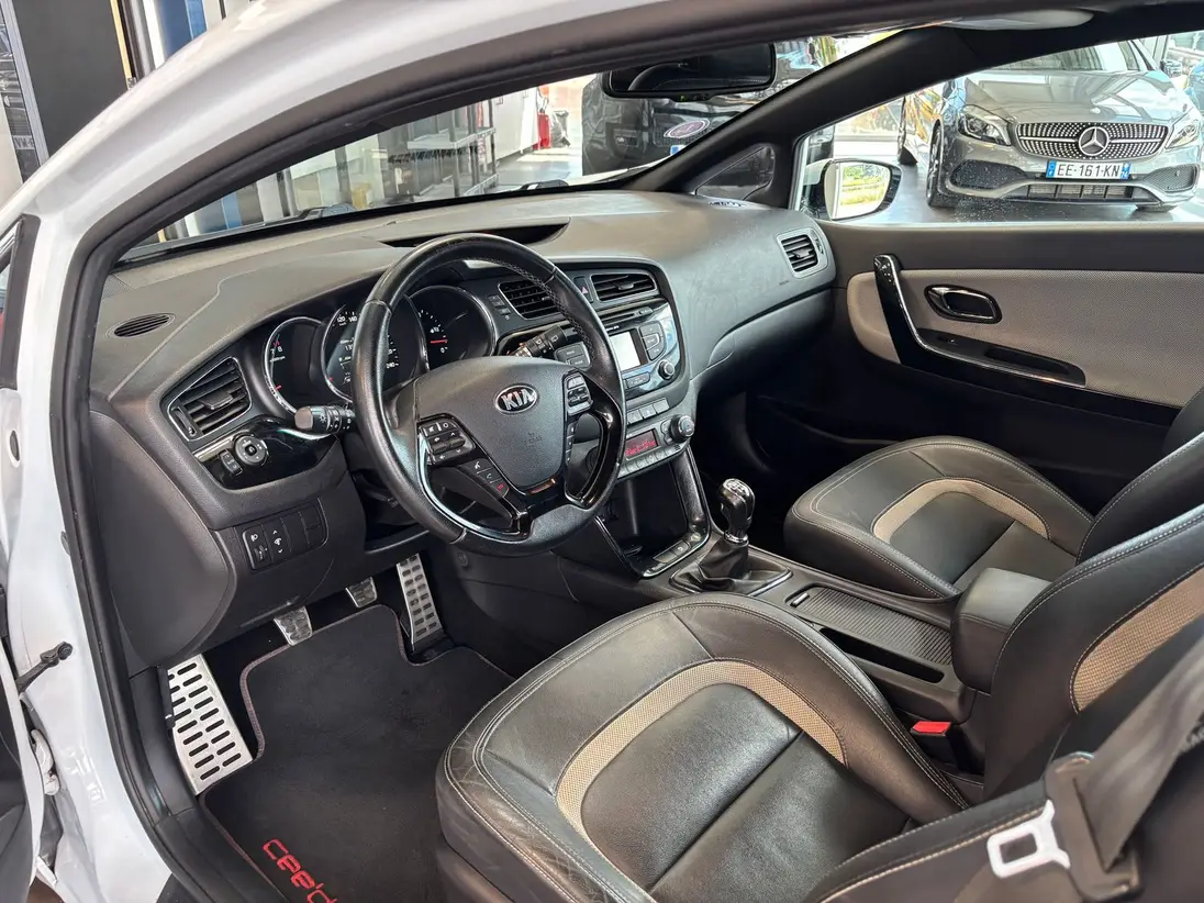 KIA PRO CEE D II 1.6 GDI CVVT 135 SPORT – Image 5