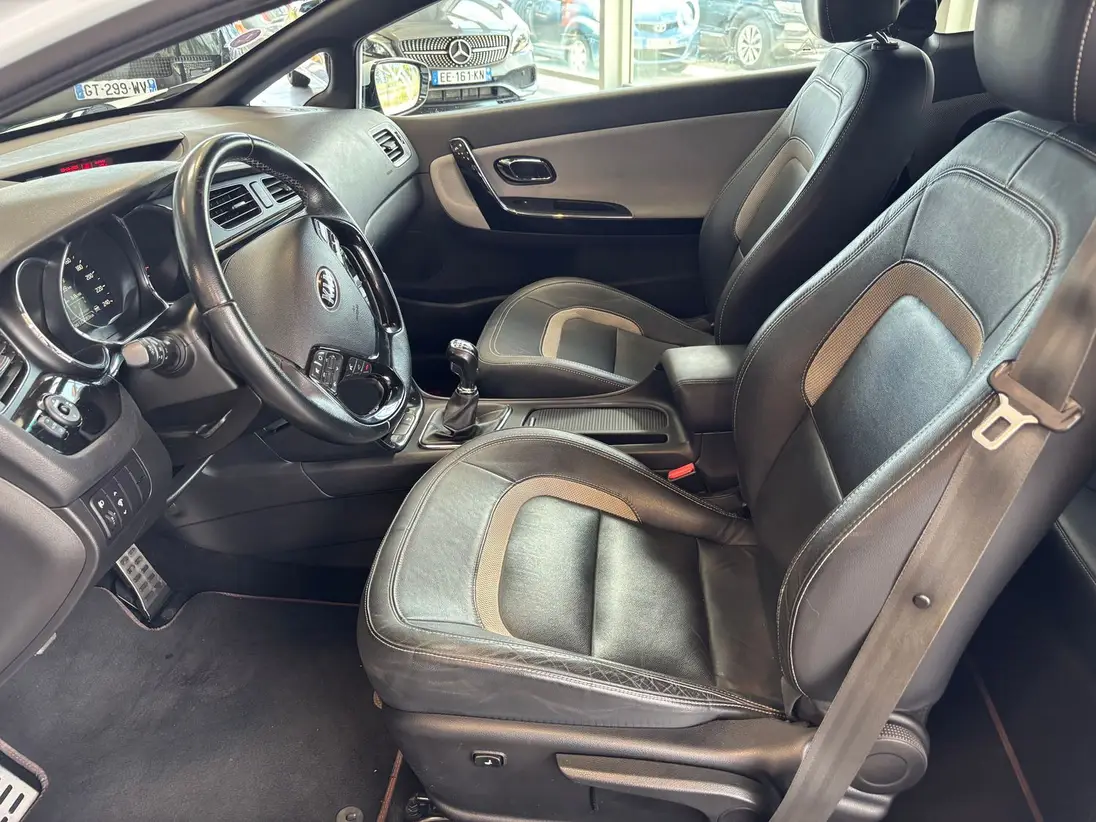 KIA PRO CEE D II 1.6 GDI CVVT 135 SPORT – Image 6