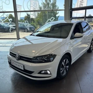 VOLKSWAGEN POLO VI 1.6 TDI 95 CONFORTLINE